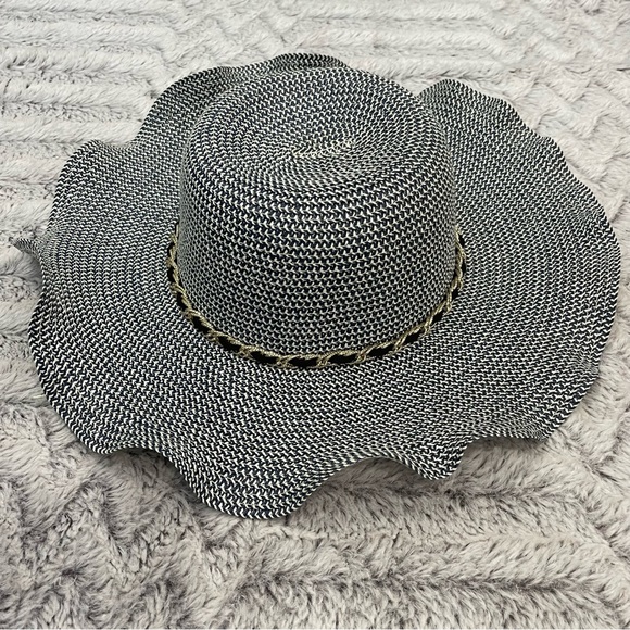 Stand Imports Women’s Wide Brim Sun Hat - One Size Fits All - Picture 2 of 4